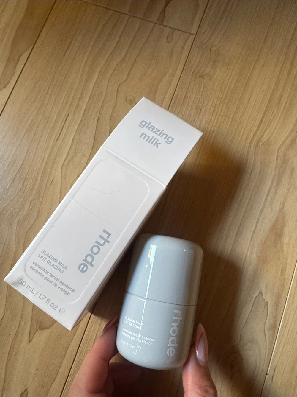 RHODE Glazing Milk Hydrating Essence -